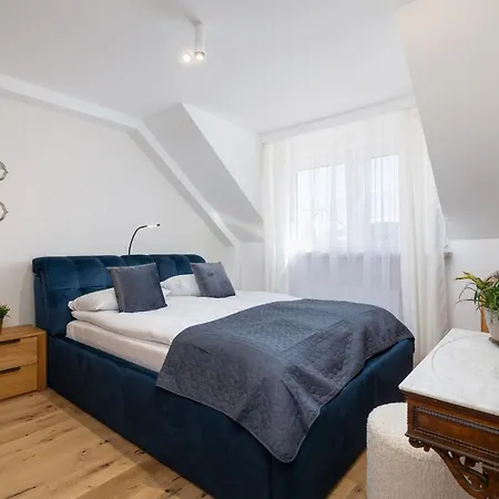 The Historic Kazimierz District - With Parking By Renters Apartment Krakow