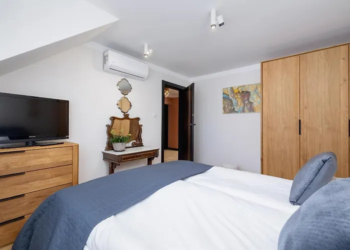 The Historic Kazimierz District - With Parking By Renters Cracovie